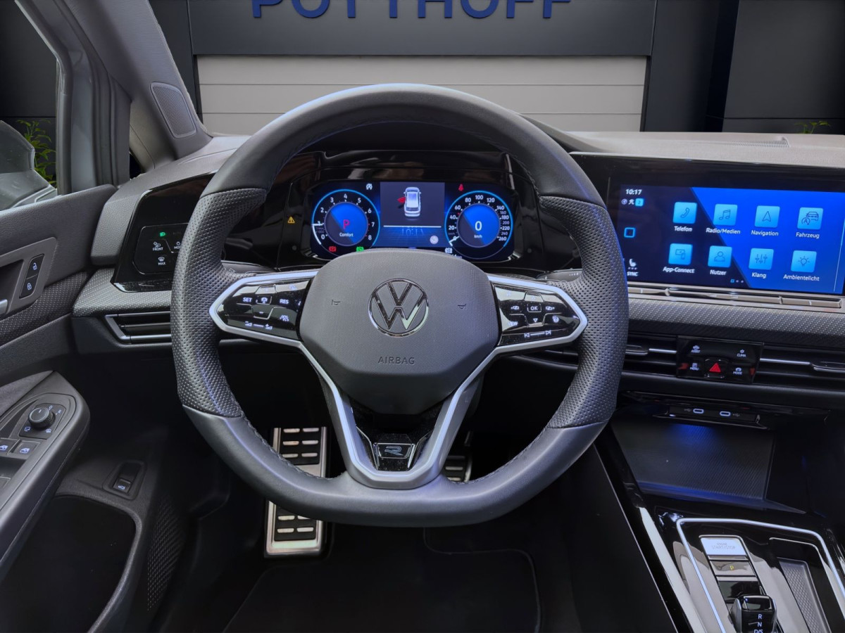 Thumb 11: Volkswagen Golf Variant 1.5 eTSI DSG R-LINE PANO NAVI IQ.LIGHT HuD