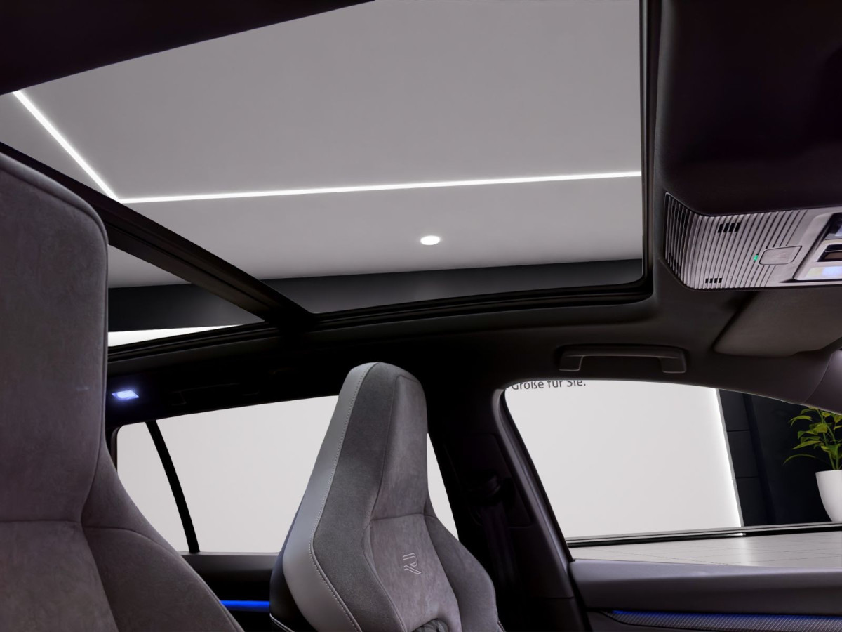 Thumb 17: Volkswagen Golf Variant 1.5 eTSI DSG R-LINE PANO NAVI IQ.LIGHT HuD