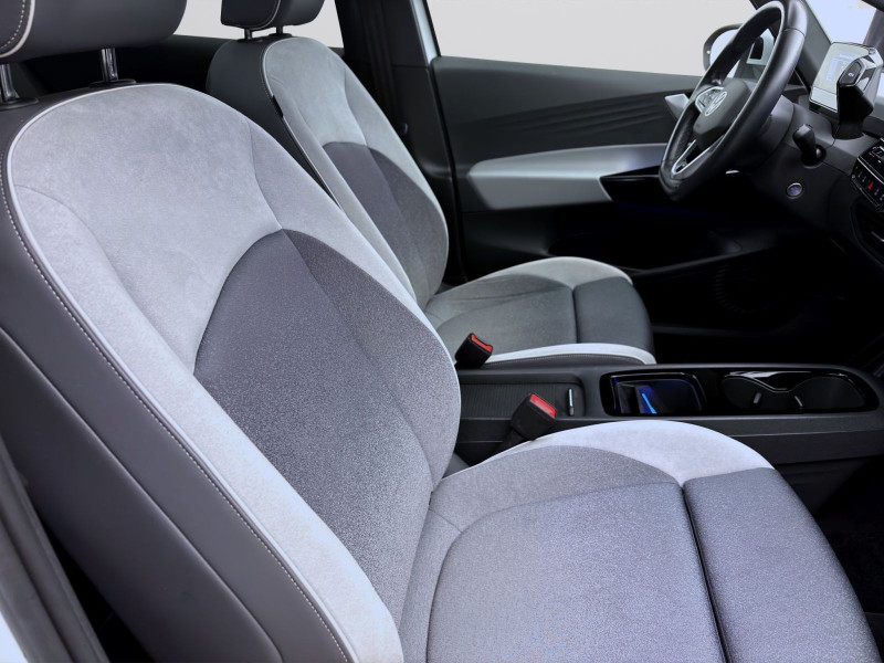 Bild 16: Volkswagen ID.3 PRO PERFORMANCE 1ST MAX PANO NAVI KAMERA MATRIX HuD