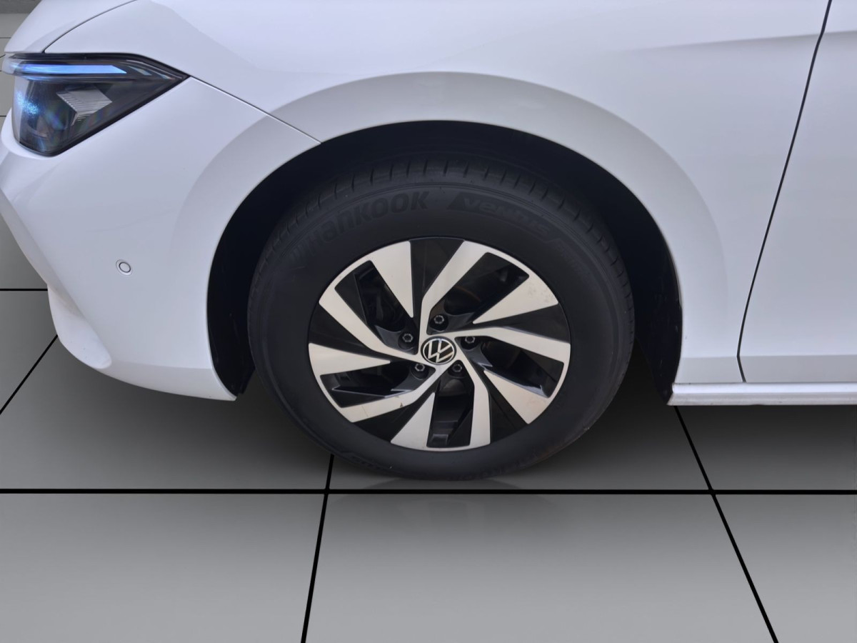 Thumb 8: Volkswagen Passat Variant 2.0 TDI DSG BUSINESS PANO AHK NAVI HuD