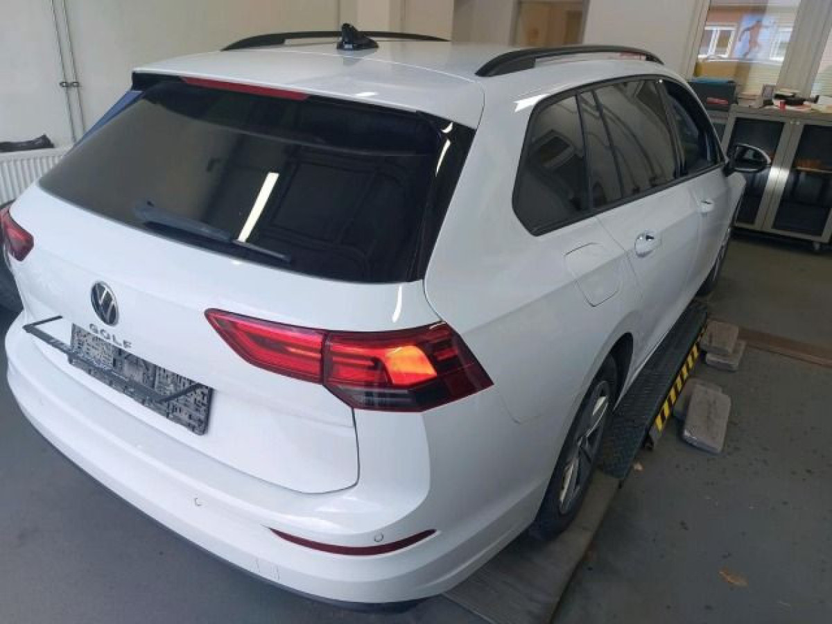 Thumb 4: Volkswagen Golf Variant 2.0 TDI DSG LIFE NAVI KAMERA SITZHZG LED