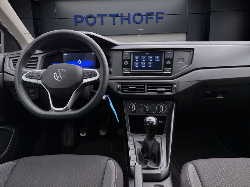 Bild 13: Volkswagen Polo 1.0 MPI SITZHZG KLIMA LED DAB+