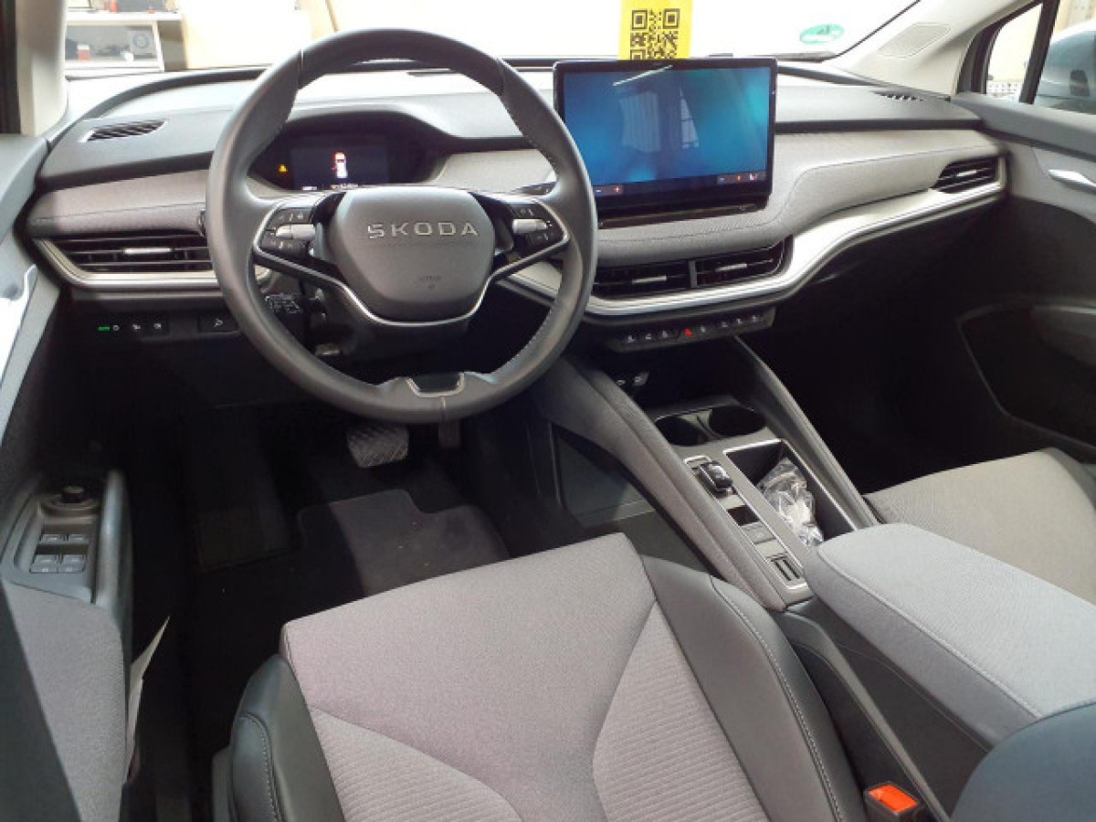 Thumb 4: Škoda Enyaq Coupé 85 LOFT NAVI AHK PANO KAMERA
