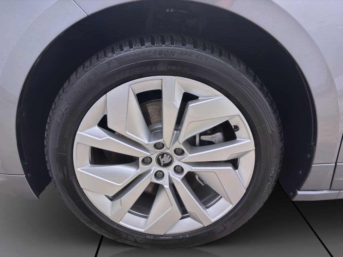 Thumb 8: Škoda Enyaq Coupé 85 LOFT NAVI AHK PANO KAMERA