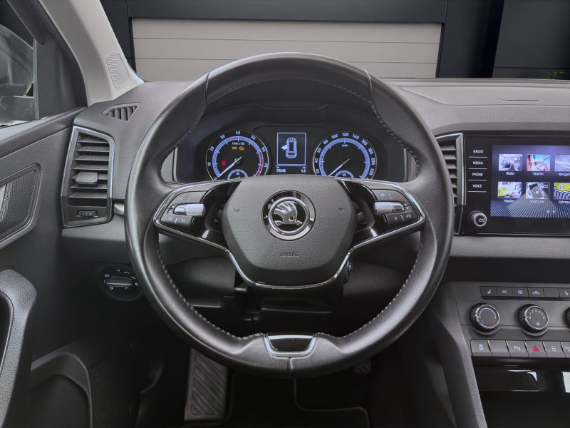 Bild 10: Škoda Karoq 1.0 TSI AMBITION PDC SITZHZG KLIMA