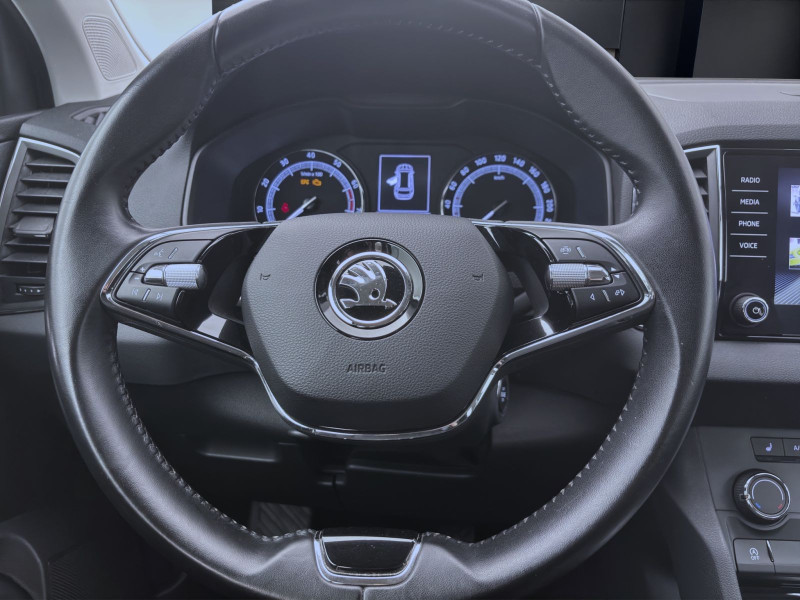 Bild 11: Škoda Karoq 1.0 TSI AMBITION PDC SITZHZG KLIMA
