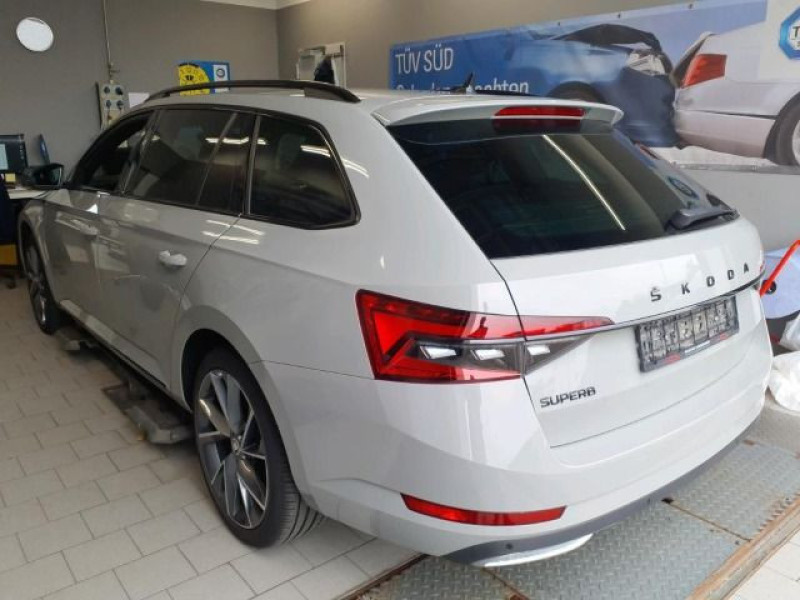 Bild 3: Škoda Superb Combi 2.0 TSI DSG SPORTLINE NAVI MATRIX SITZHZG PDC