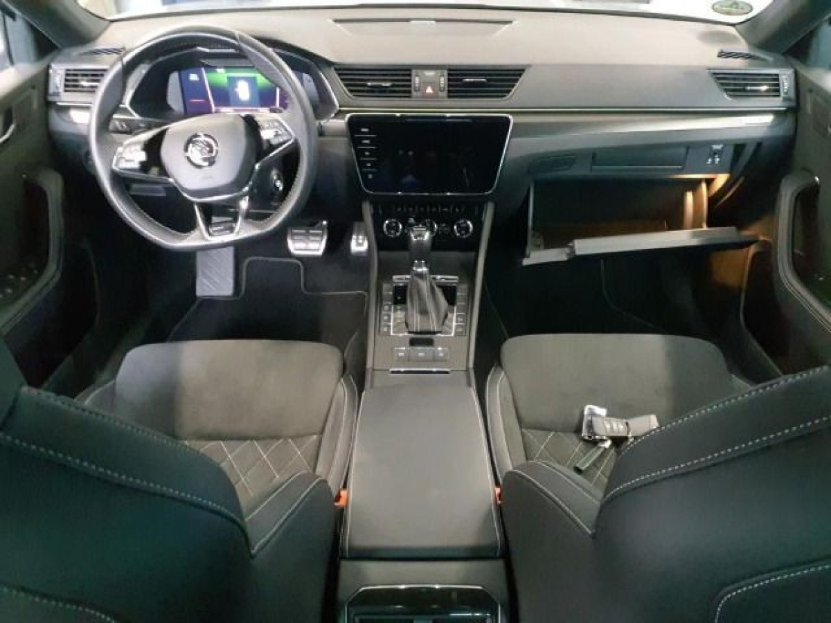 Thumb 5: Škoda Superb Combi 2.0 TSI DSG SPORTLINE NAVI MATRIX SITZHZG PDC