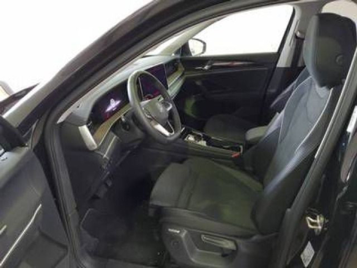 Thumb 3: Volkswagen Tayron 1.5 TSI eHybrid DSG ELEGANCE AHK IQ.LIGHT NAVI KAMERA