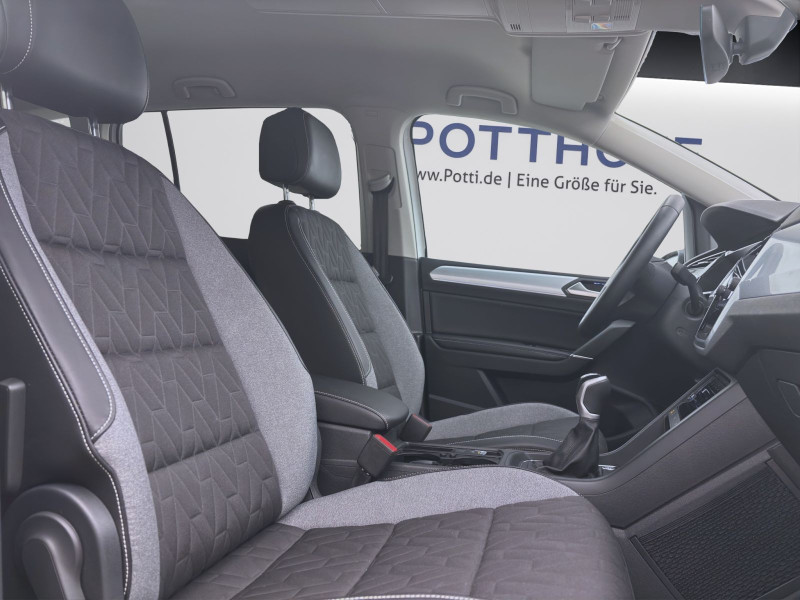 Bild 16: Volkswagen Touran 1.5 TSI ENERGY NAVI KAMERA SITZHZG PDC