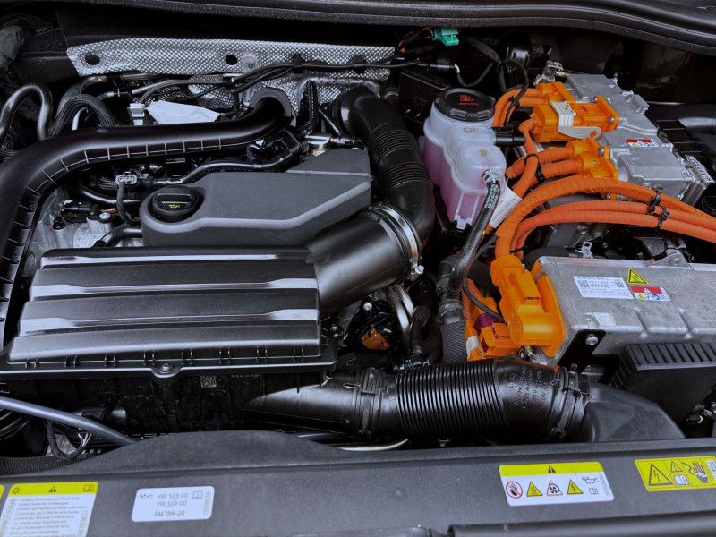 Bild 18: Volkswagen Tiguan 1.5 TSI eHybrid DSG ENERGY AHK NAVI IQ.LIGHT KAMERA