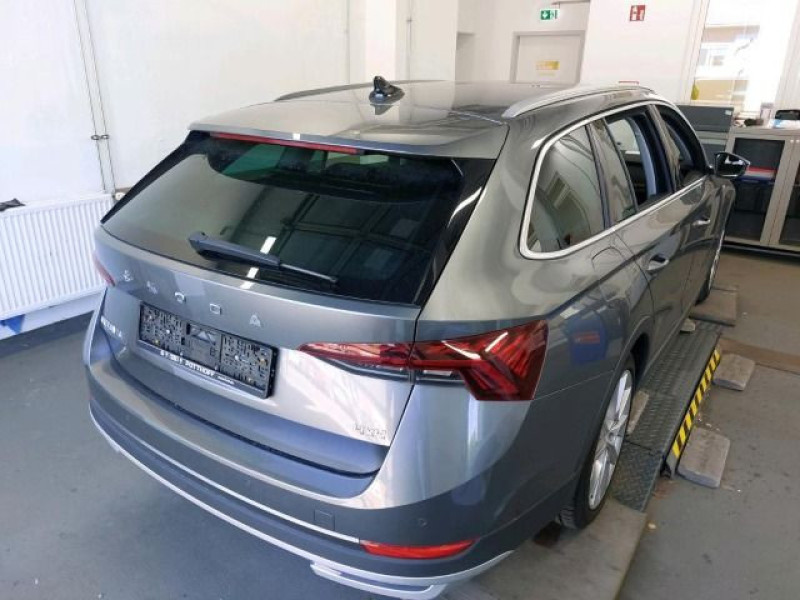 Bild 4: Škoda Octavia Combi 2.0 TDI DSG 4x4 SCOUT NAVI AHK KLIMA SHZG