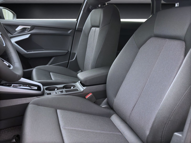 Bild 9: Audi A3 Sportback TFSI LM17 KLIMA KAMERA LED