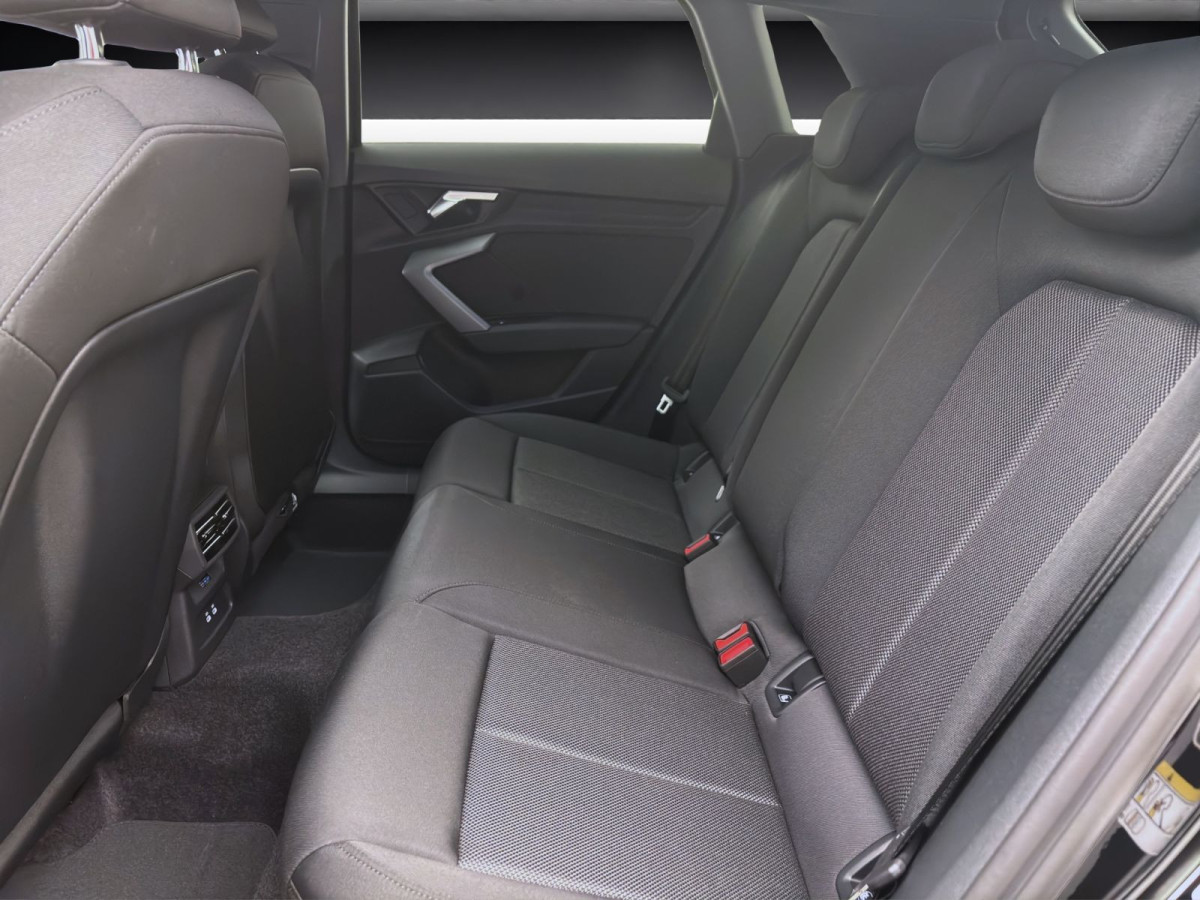 Thumb 15: Audi A3 Sportback TFSI LM17 KLIMA KAMERA LED