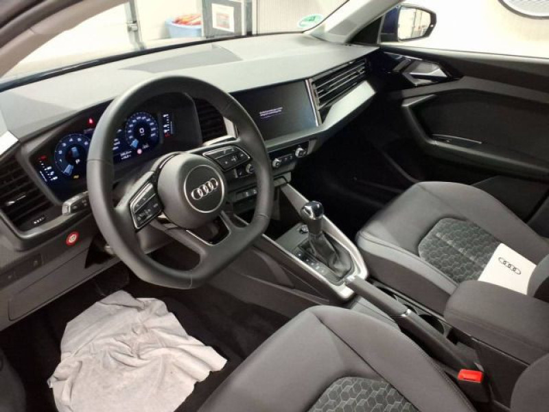 Bild 3: Audi A1 allstreet 30 TFSI SITZHZG KLIMA PDC LM17