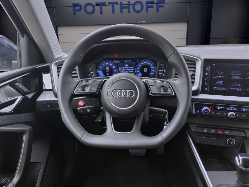 Bild 11: Audi A1 allstreet 30 TFSI SITZHZG KLIMA PDC LM17