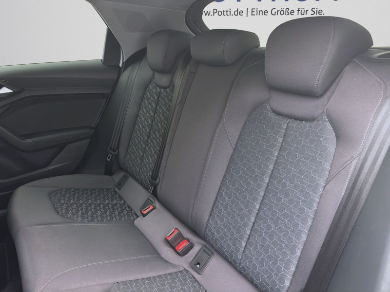 Bild 15: Audi A1 allstreet 35 TFSI NAVI LED SITZHZG VIRTUAL