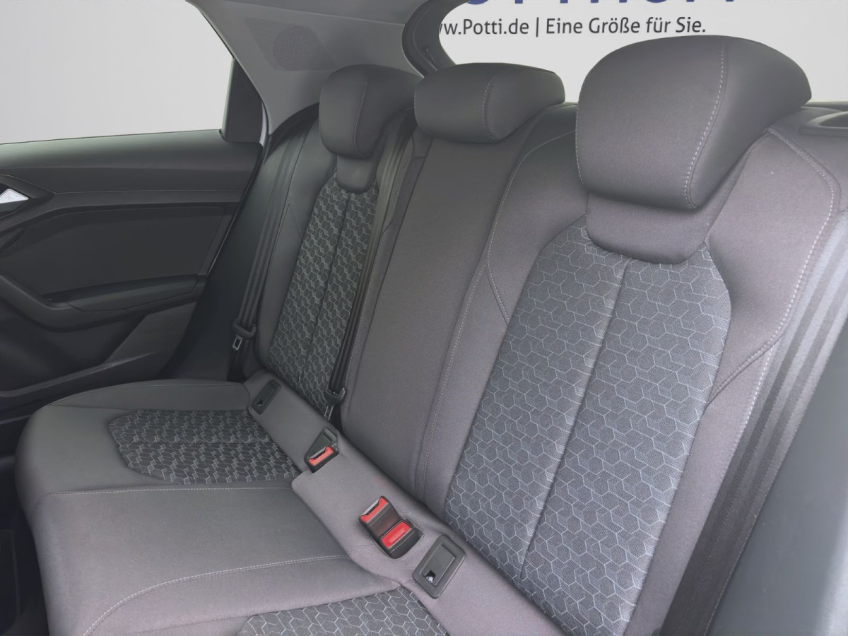 Thumb 15: Audi A1 allstreet 35 TFSI NAVI LED SITZHZG VIRTUAL