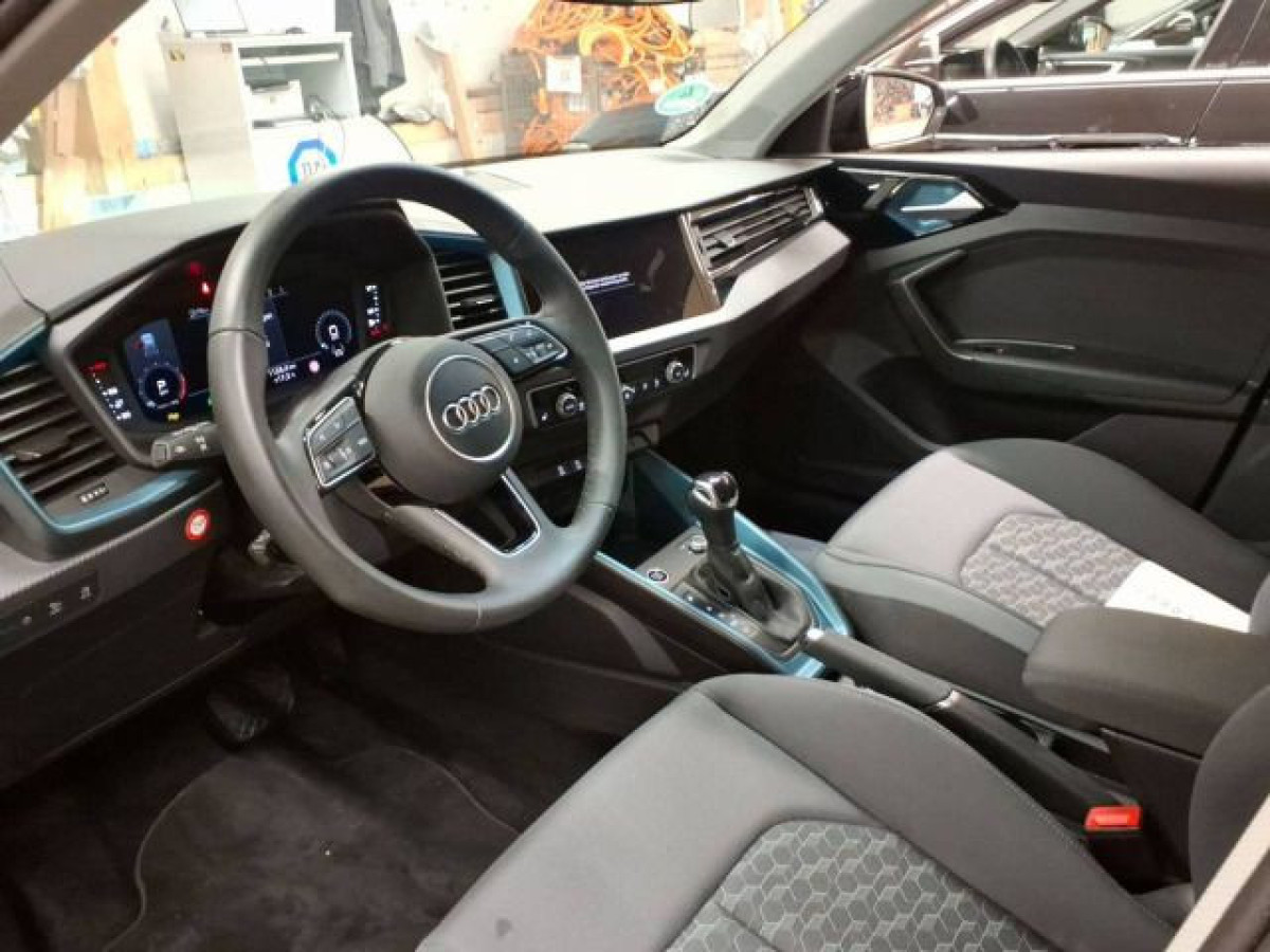 Thumb 3: Audi A1 allstreet 35 TFSI NAVI+ SITZHZG LED PDC LM17