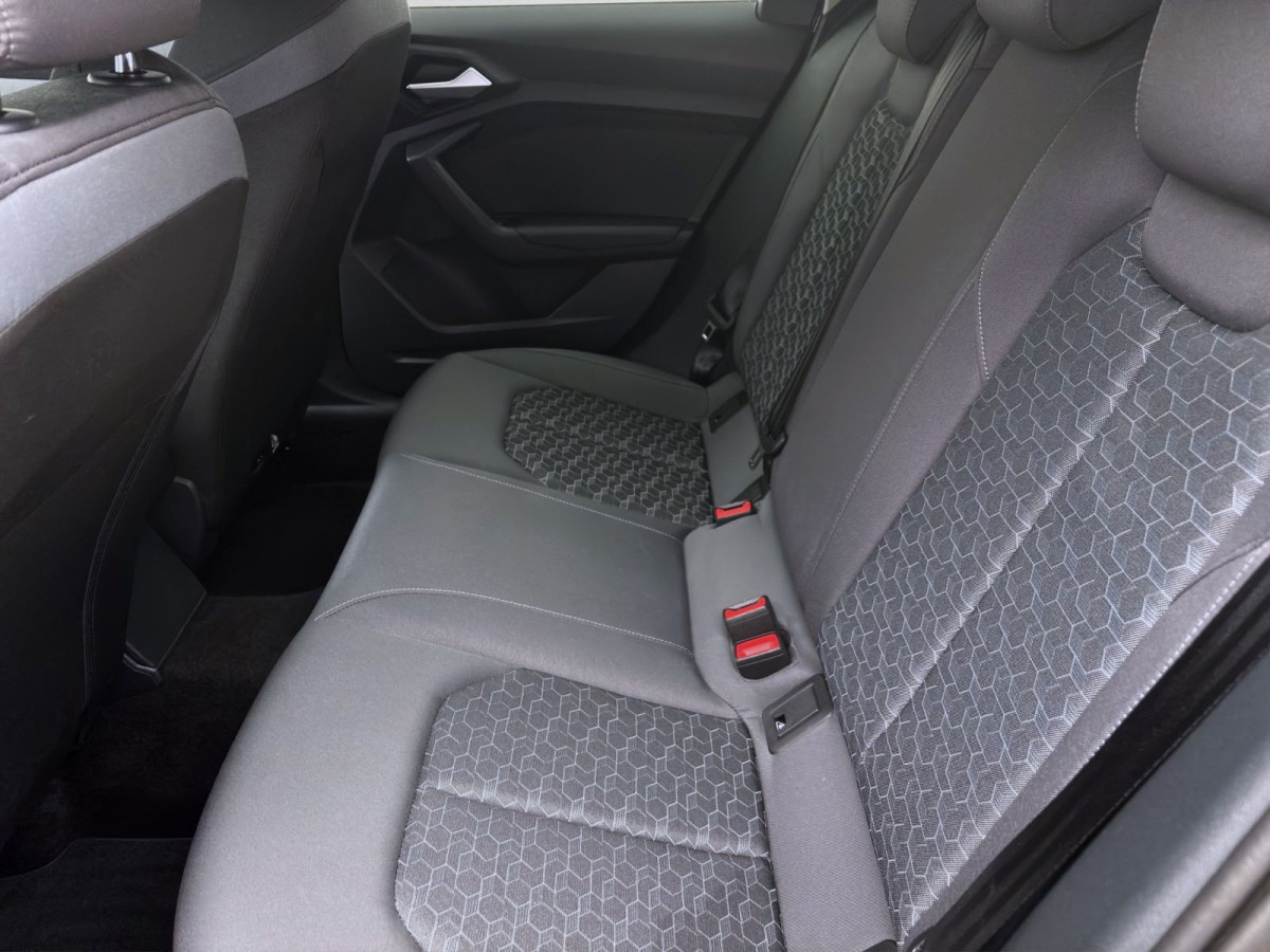 Thumb 15: Audi A1 allstreet 35 TFSI NAVI+ SITZHZG LED PDC LM17