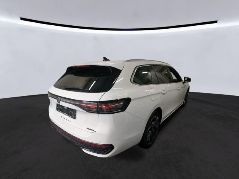 Bild 2: Volkswagen Passat Variant 2.0 TDI DSG 4M R-LINE STDHZG NAVI KAMERA