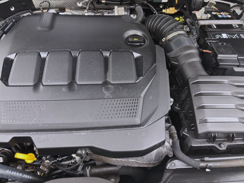 Bild 17: Volkswagen Passat Variant 2.0 TDI DSG 4M R-LINE STDHZG NAVI KAMERA