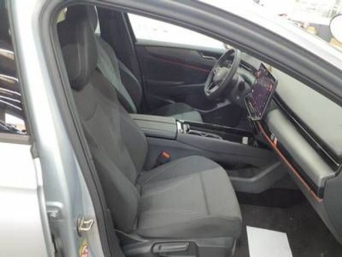 Thumb 3: Volkswagen ID.7 Tourer PRO AHK NAVI IQ.LIGHT KAMERA