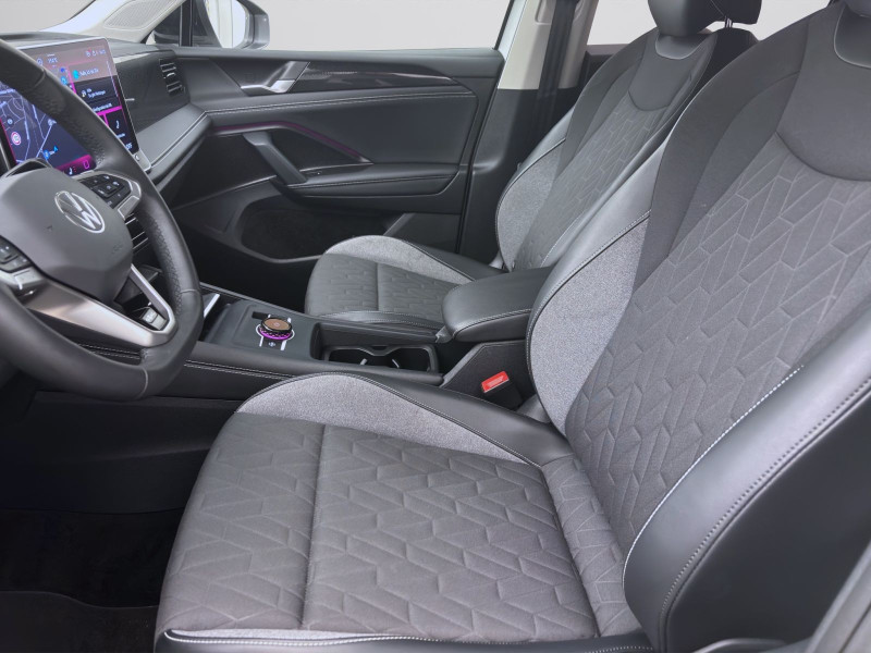 Bild 9: Volkswagen Tiguan 1.5 eTSI DSG GOAL NAVI AHK PDC LED SHZG