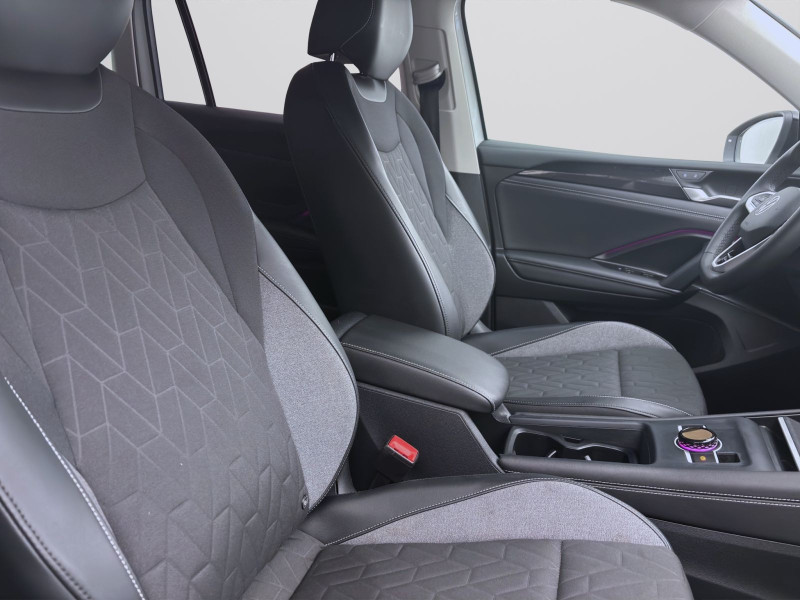 Bild 16: Volkswagen Tiguan 1.5 eTSI DSG GOAL NAVI AHK PDC LED SHZG