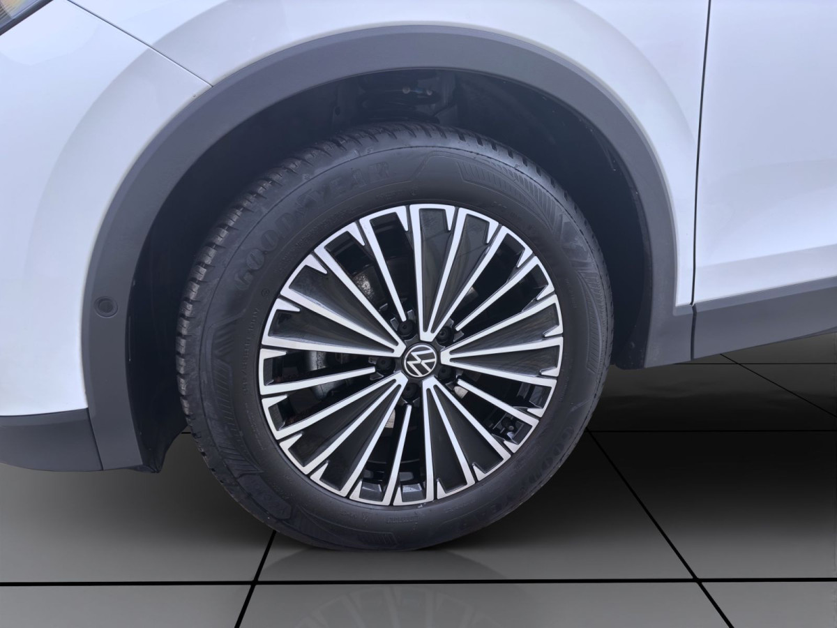 Thumb 8: Volkswagen Tiguan 1.5 eTSI DSG GOAL NAVI AHK PDC LED SHZG