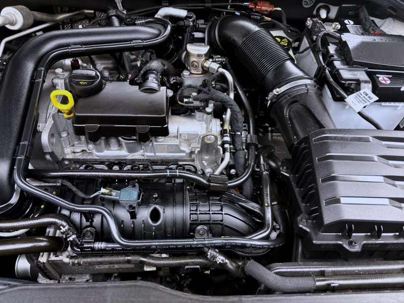 Bild 18: Škoda Kamiq 1.0 TSI DSG STYLE SITZHZG KAMERA LED PDC