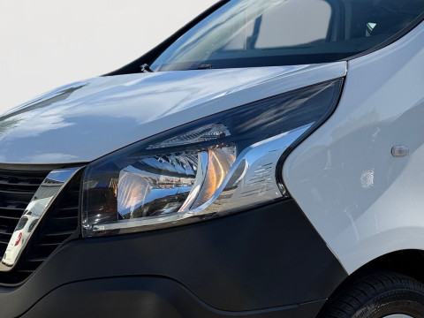 Ansicht 7 - Gebrauchtwagen Fahrzeug, Modell NV300 der Marke Nissan von Verkäufer Auto-Center Grimmen GmbH & Co. Fzg.handel KG