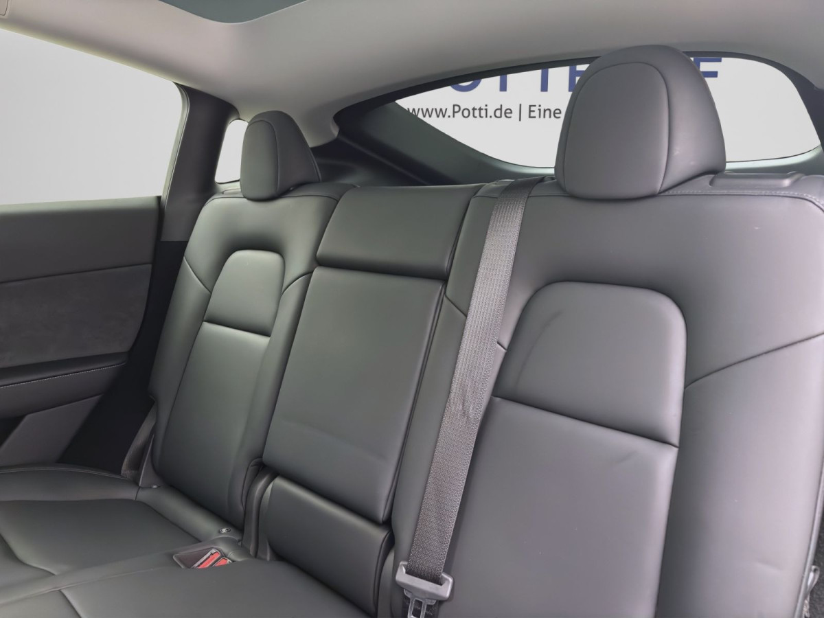 Thumb 15: Tesla Model Y PERFORMANCE DUAL PANO KAMERA NAVI SITZHZG