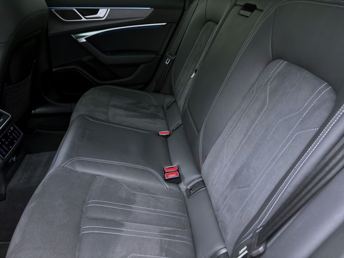Thumb 15: Audi A6 Avant 45 TDI Q ADVANCED STDHZG PANO AHK NAVI