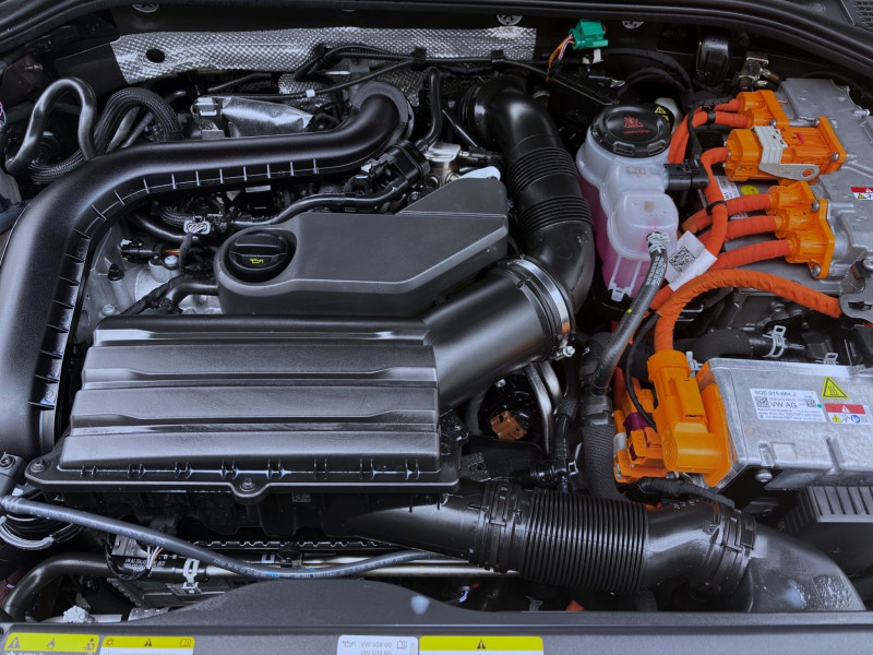 Bild 18: Volkswagen Golf 1.5 TSI eHybrid DSG GTE AHK KAMERA NAVI PDC
