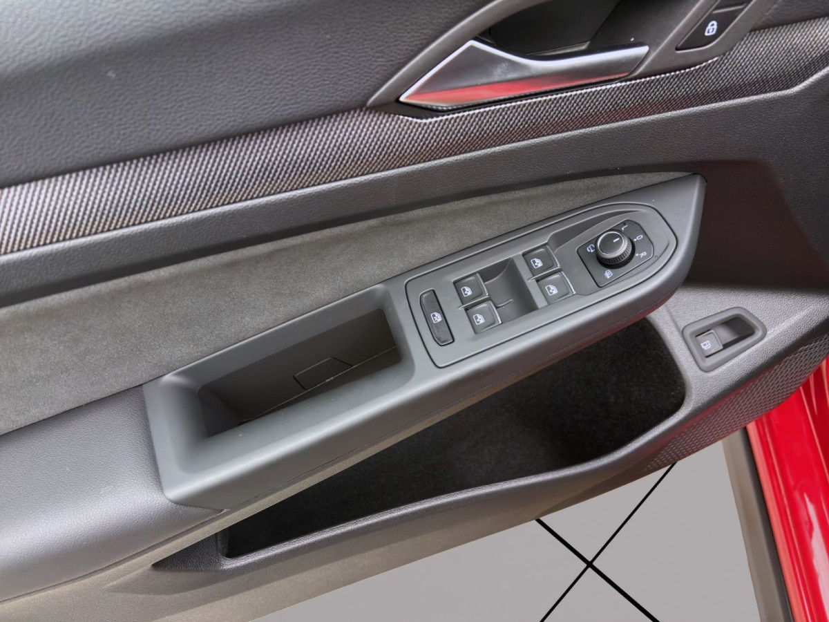 Thumb 10: Volkswagen Golf 1.5 TSI eHybrid DSG GTE AHK KAMERA NAVI PDC