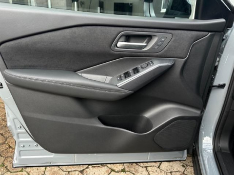 Ansicht 22 - Gebrauchtwagen Fahrzeug, Modell Qashqai der Marke Nissan von Verkäufer Autohaus Heinz Hinte GmbH