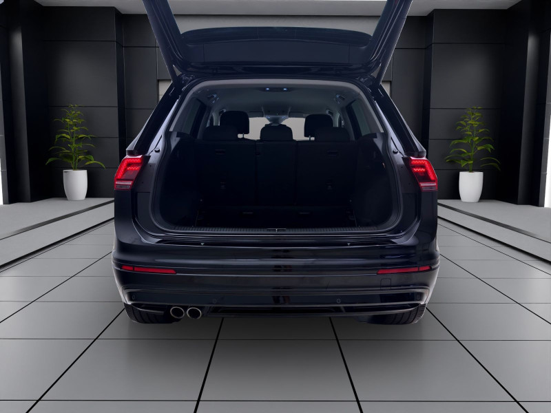 Bild 4: Volkswagen Tiguan 2.0 TDI DSG 4M HIGHLINE AHK NAVI HuD KAMERA