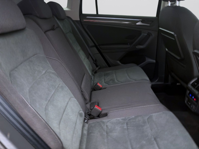 Bild 15: Volkswagen Tiguan 2.0 TDI DSG 4M HIGHLINE AHK NAVI HuD KAMERA