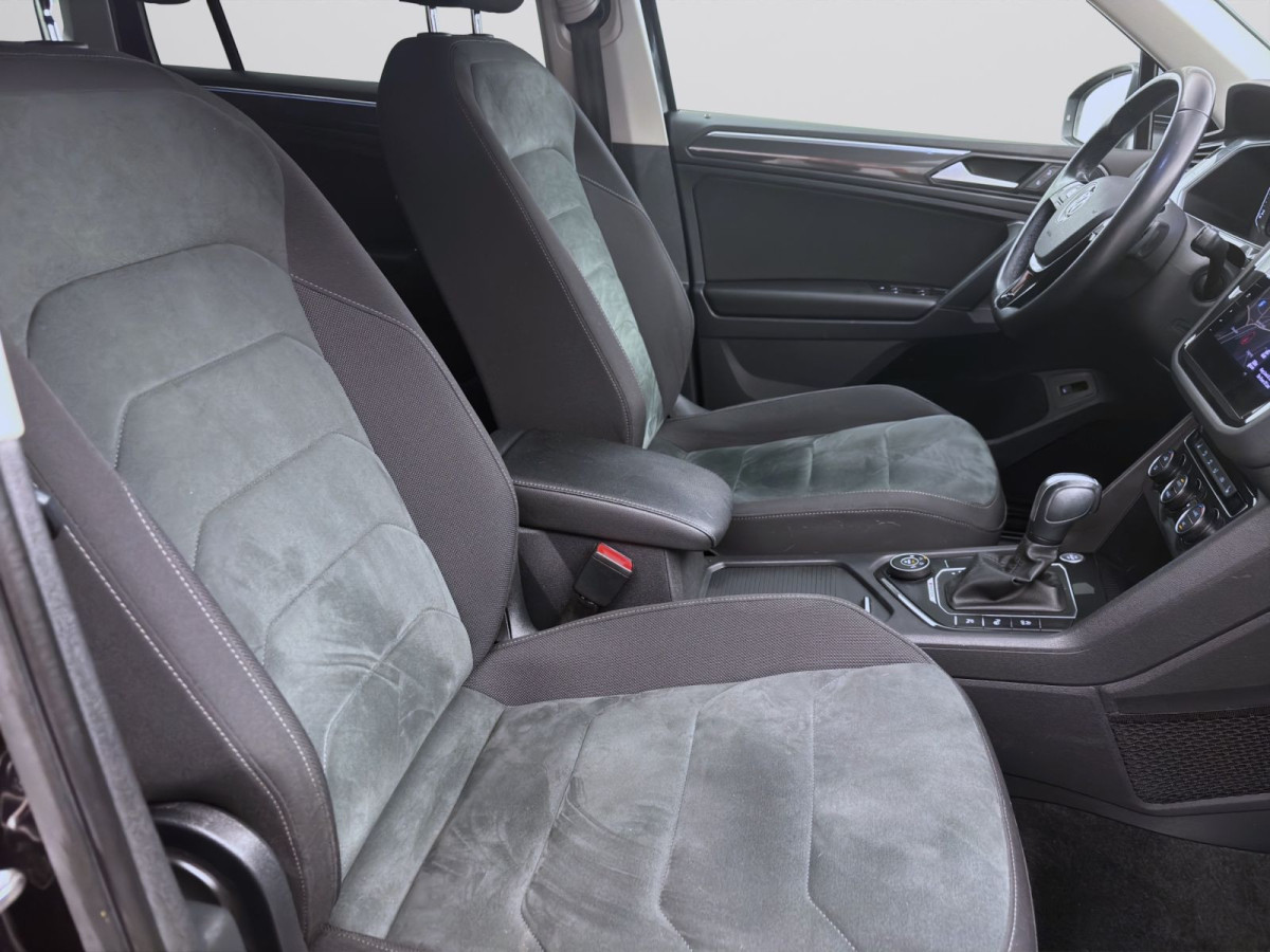 Thumb 16: Volkswagen Tiguan 2.0 TDI DSG 4M HIGHLINE AHK NAVI HuD KAMERA