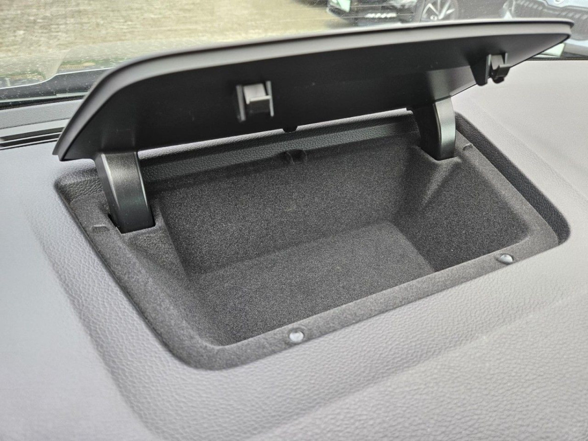Skoda Karoq 1.5 TSI ACT Tour DSG AHK StandHZ KAM SHZ - Bild 10