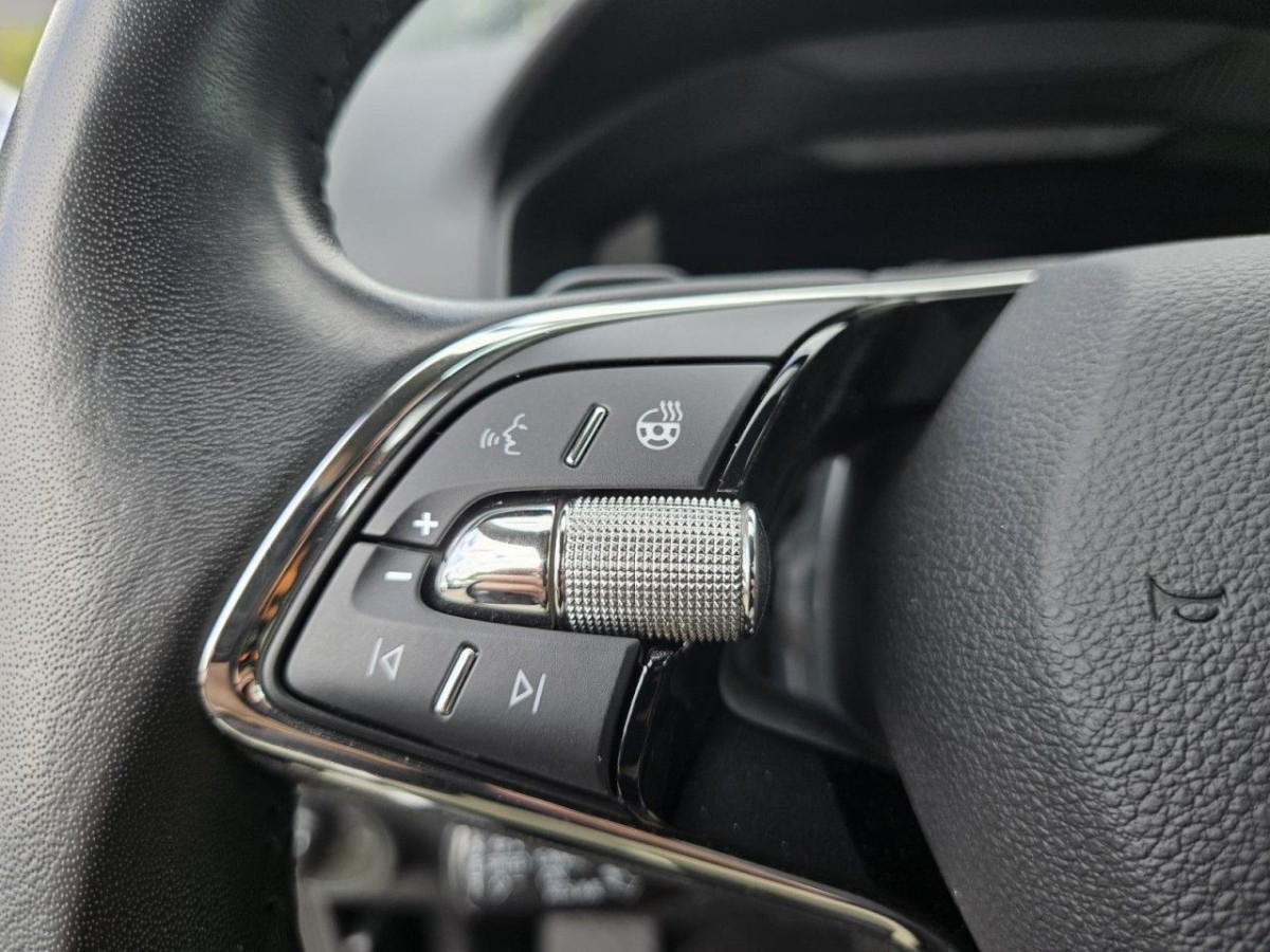 Skoda Karoq 1.5 TSI ACT Tour DSG AHK StandHZ KAM SHZ - Bild 30