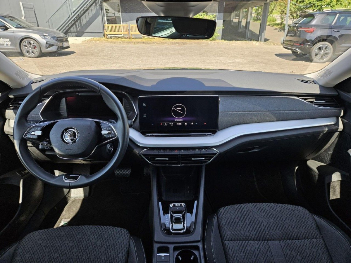 Skoda Octavia Combi 2.0 TDI DSG Style 4×4 AHK NAV HUD - Bild 9