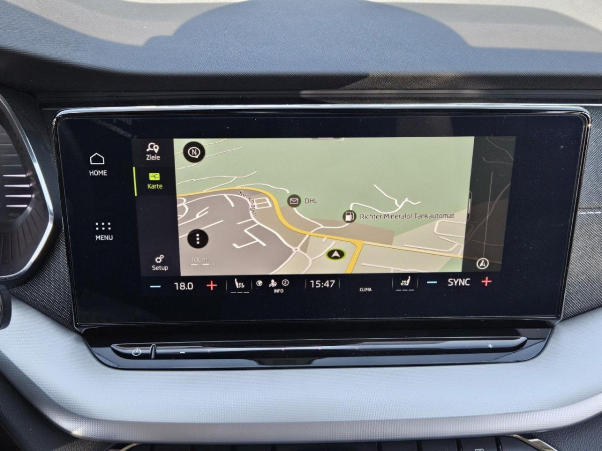 Skoda Octavia Combi 2.0 TDI DSG Style 4×4 AHK NAV HUD - Bild 11