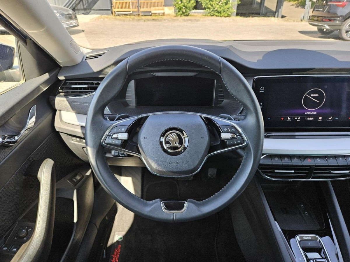 Skoda Octavia Combi 2.0 TDI DSG Style 4×4 AHK NAV HUD - Bild 25
