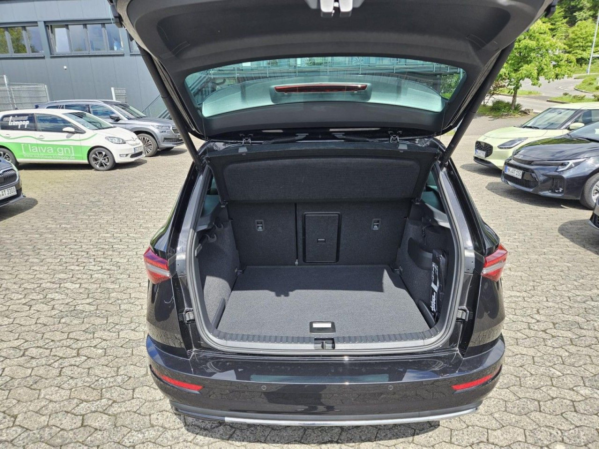 Skoda Karoq 1.5 TSI DSG Sportline AHK PANO STANDHZ LM - Bild 20