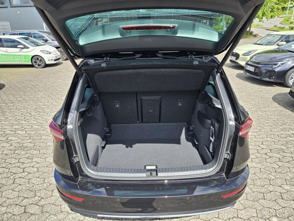 Skoda Karoq 1.5 TSI DSG Sportline AHK PANO STANDHZ LM - Bild 21