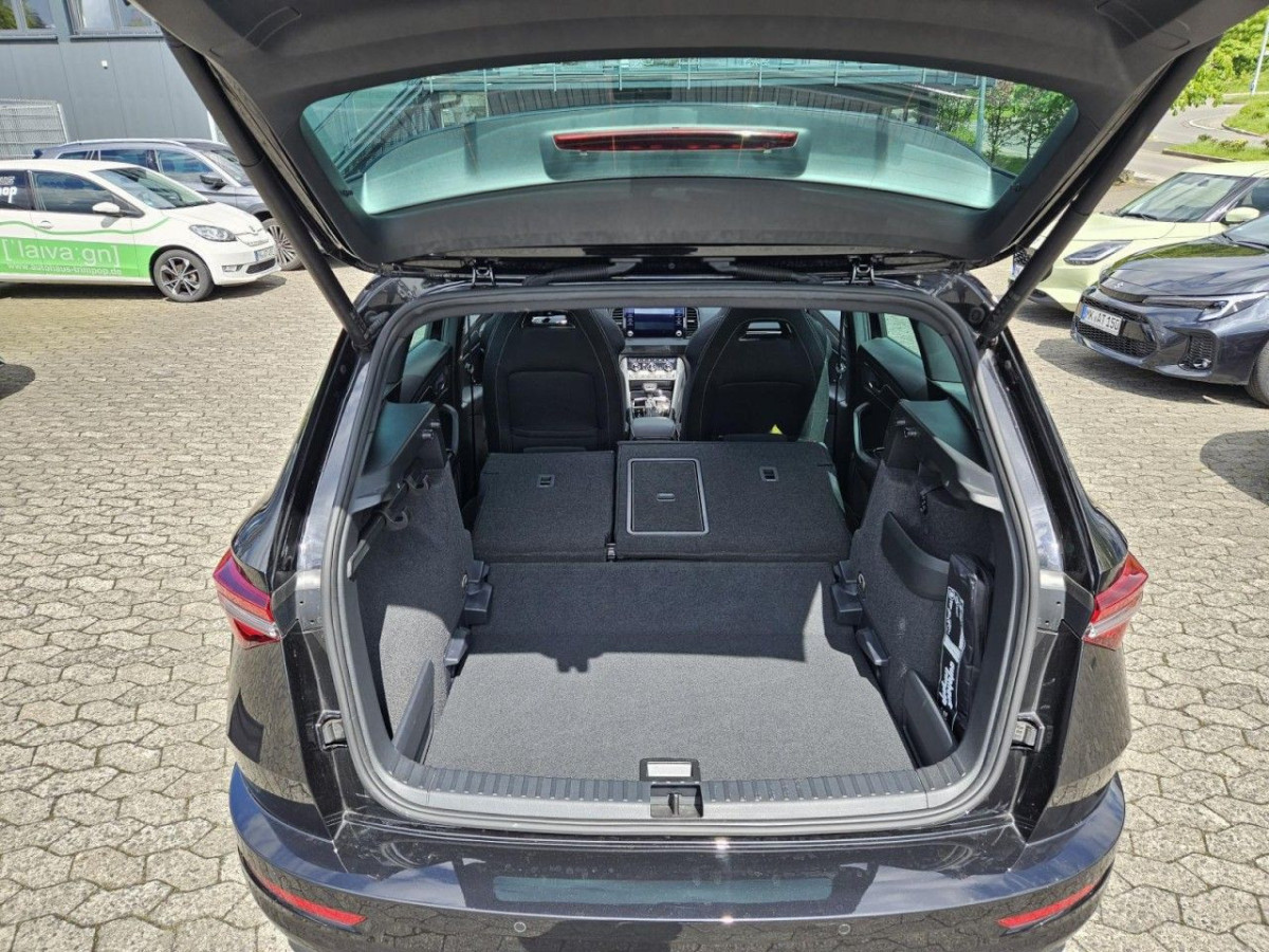 Skoda Karoq 1.5 TSI DSG Sportline AHK PANO STANDHZ LM - Bild 22