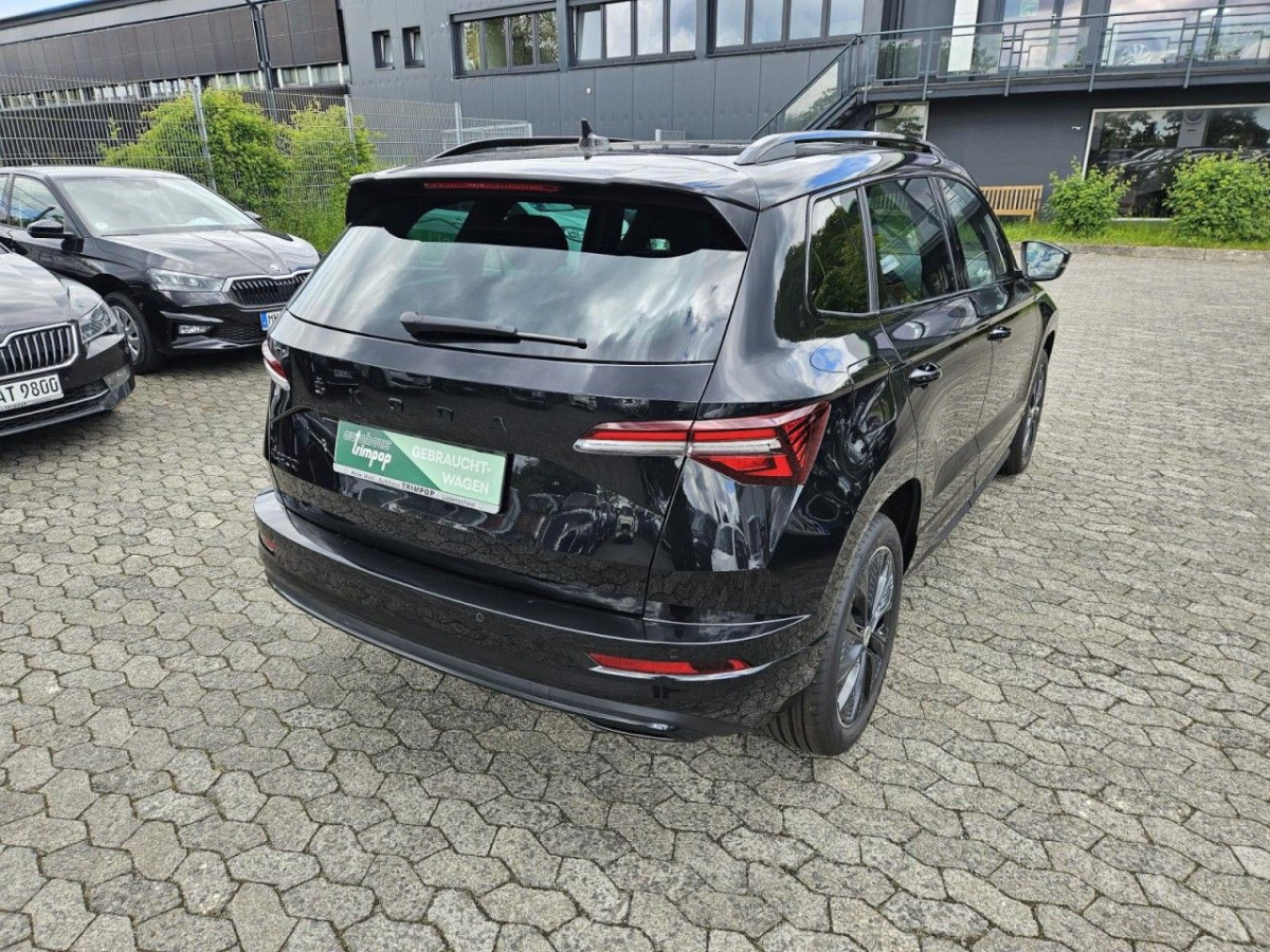 Skoda Karoq 1.5 TSI DSG Sportline AHK PANO STANDHZ LM - Bild 28