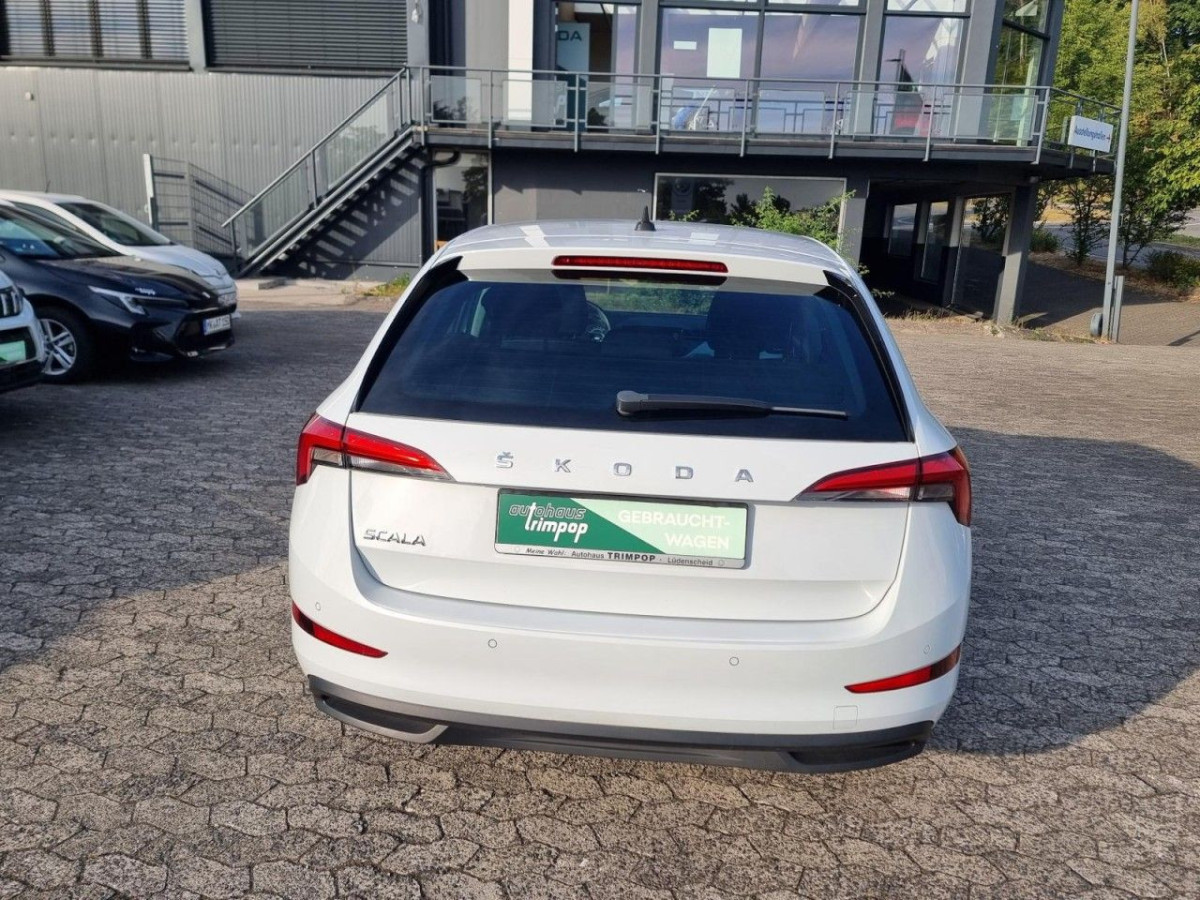 Skoda Scala 1.5 TSI DSG Tour ACC LED KLIMA SHZ - Bild 3